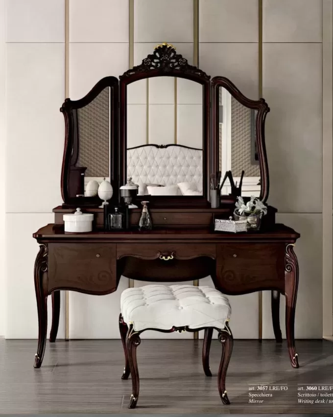 Opera Dressing Table Desk, Carved "B" Decoration by Francesco Pasi, classic dressing table