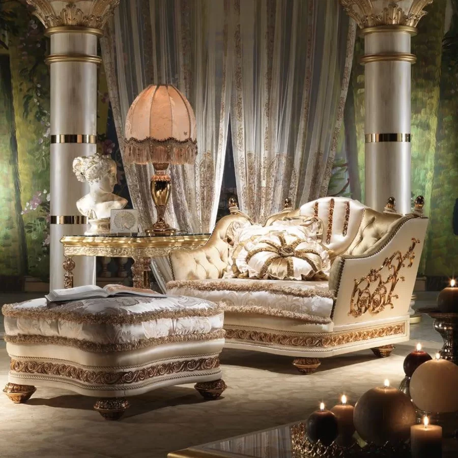 Royal Armchair RY071, Cappelletti Royal collection, classic Italian armchair in a classic living room setting, photo 1 of 4