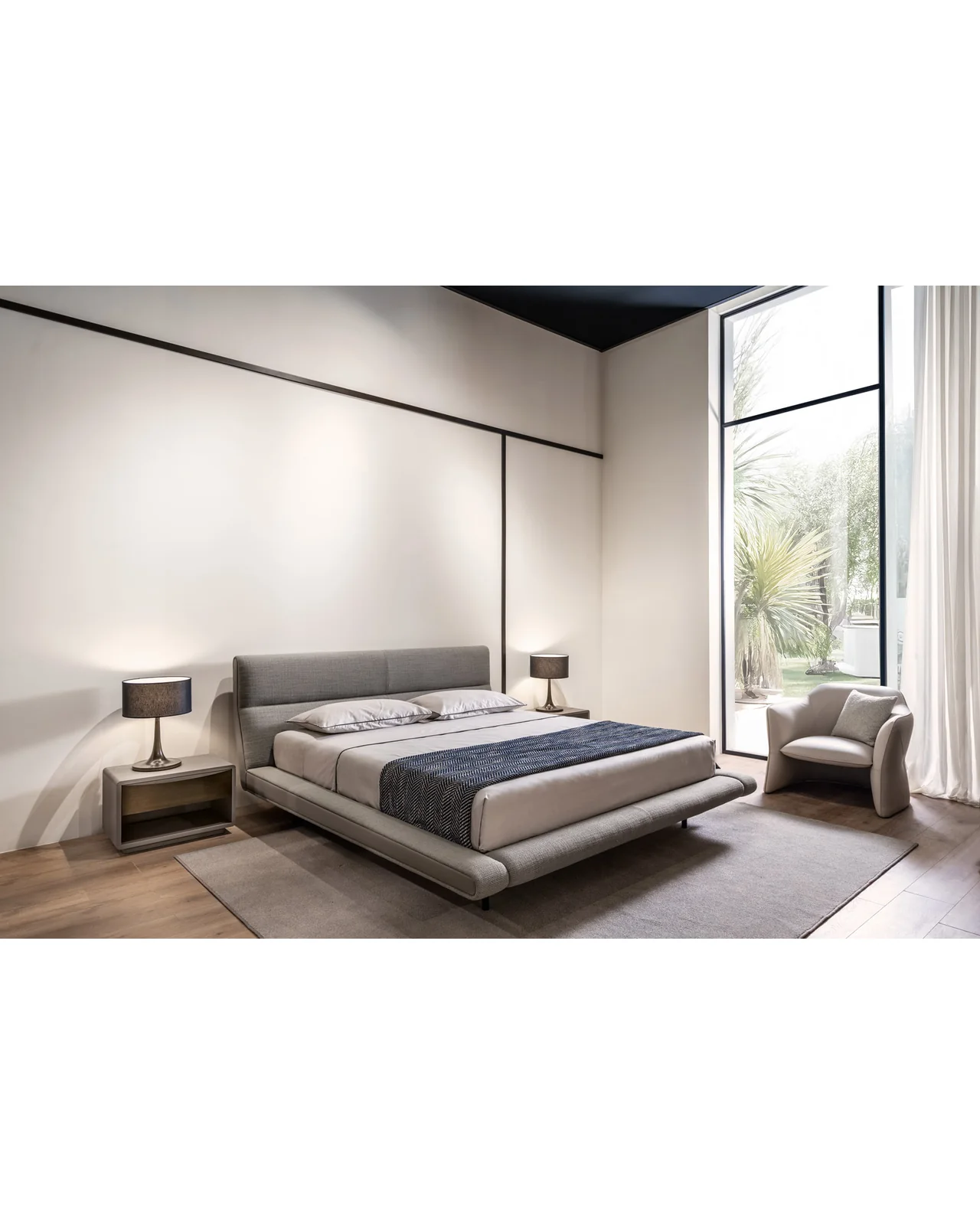Sharon bed by Cantori, in an interior setting, photo 9 of 11