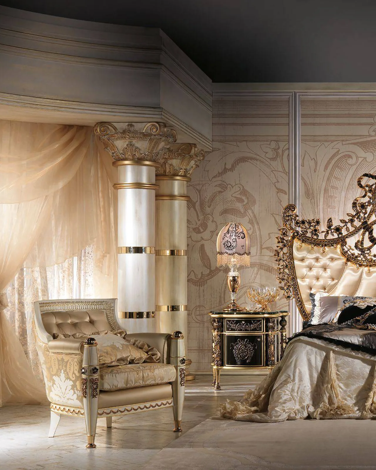Letto Royal con pietre di cristallo RY001, collezione Royal di Cappelletti, letto classico italiano in una camera da letto classica, foto 4 di 4