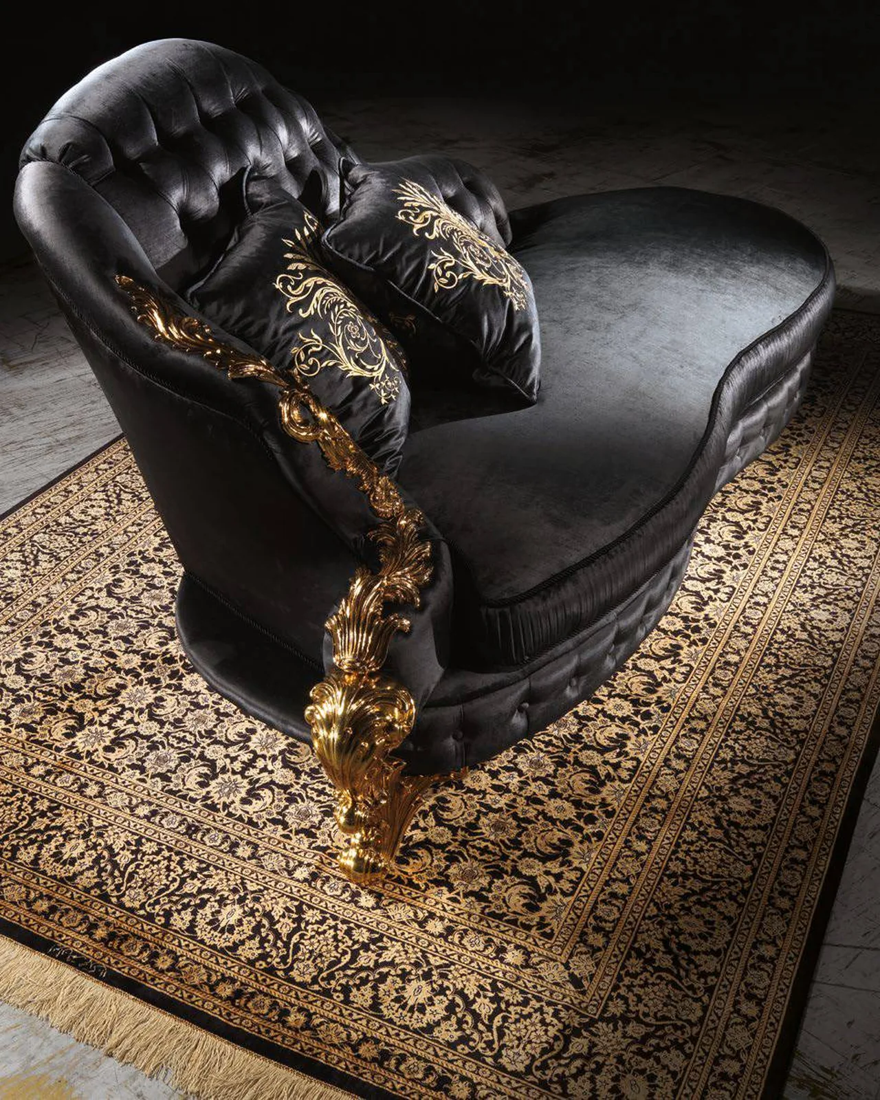 Dormeuse Royal RY176, collezione Royal di Cappelletti, chaise longue classica italiana, dettaglio, foto 2 di 2