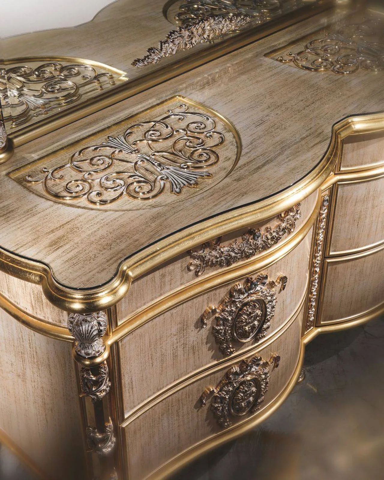 Royal Sideboard RY038, Cappelletti Royal collection, classic Italian sideboard in a classic dining room setting, photo 1 of 4