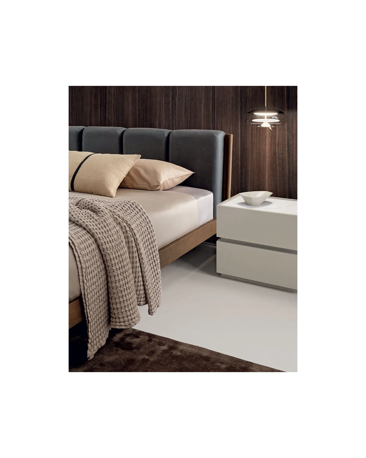 Millerighe bed by Dall'Agnese, in an interior setting, photo 6 of 7, Nobili Design catalog