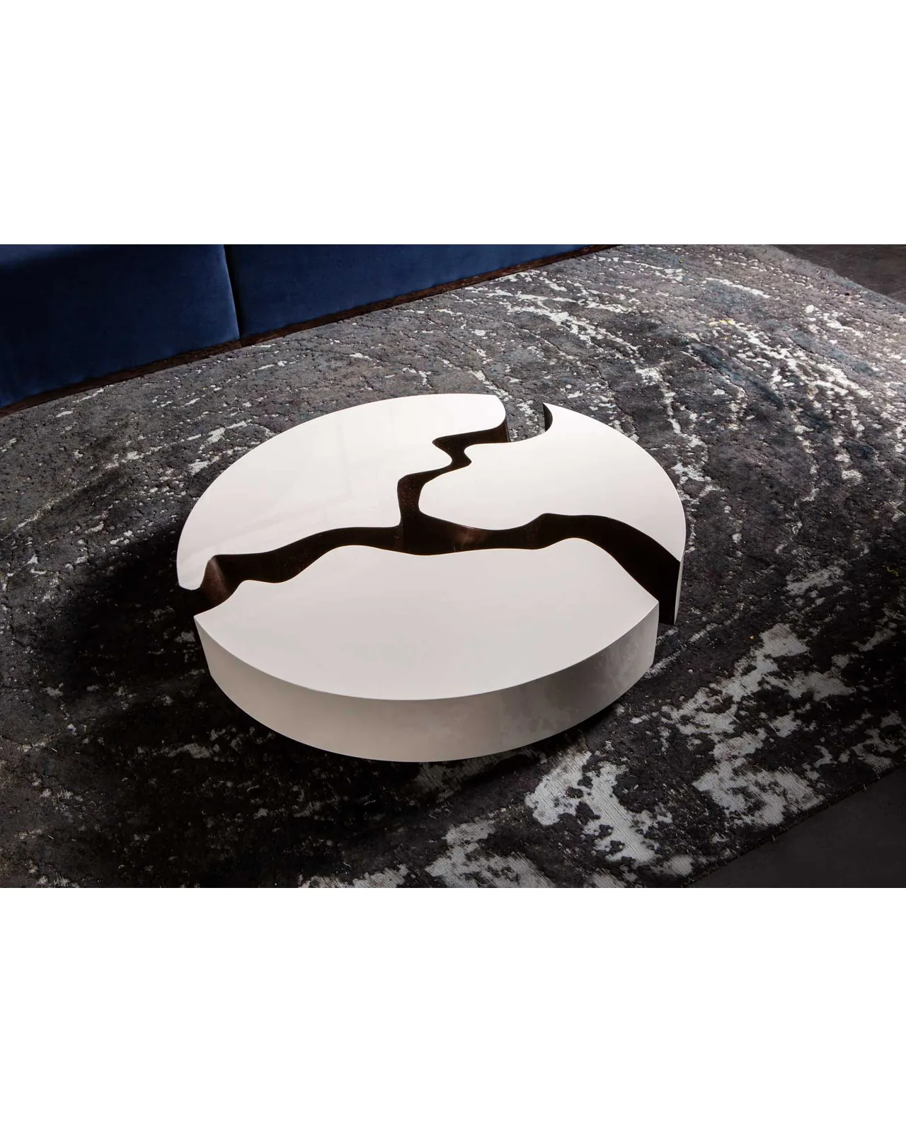 Krypton Coffee Table by Epoque, Exence collection, Italian coffee table in a modern living room, photo 1 of 3