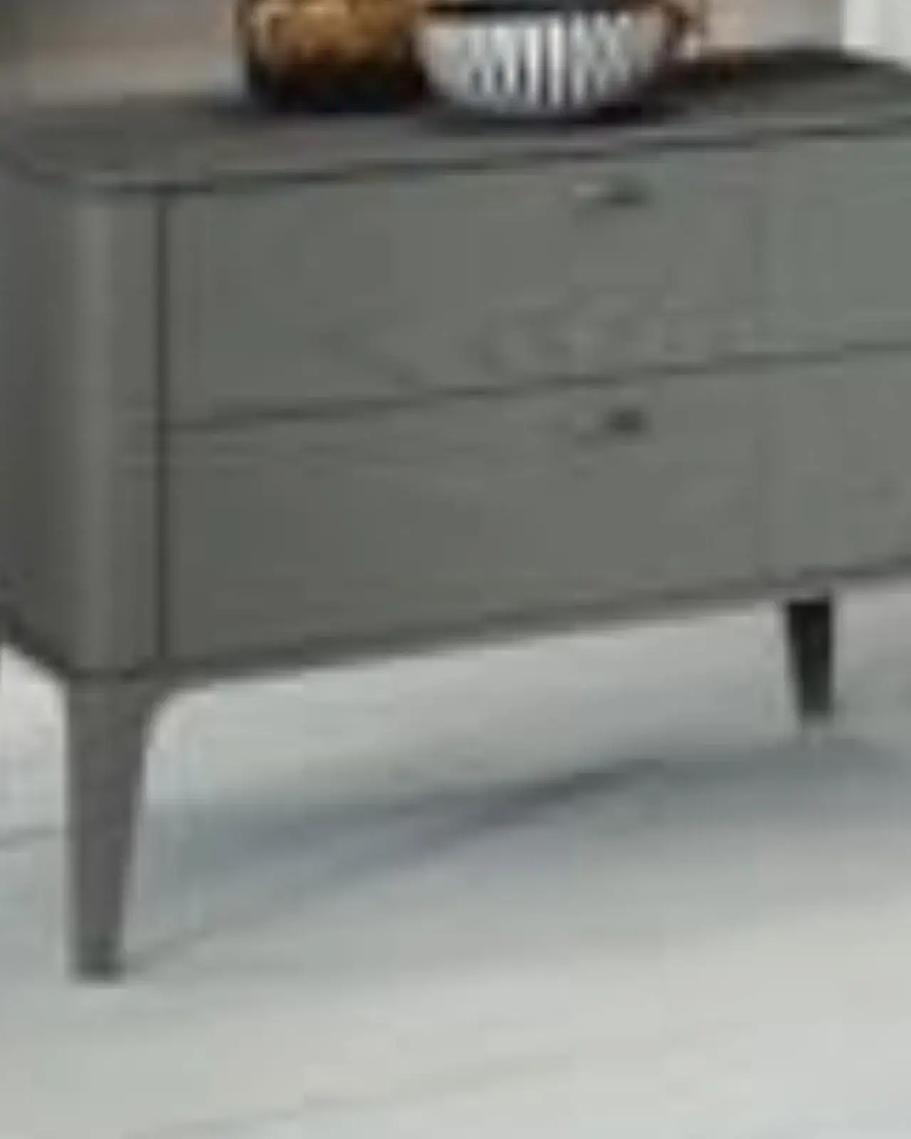 Comodino Musa, gambe, foto del prodotto