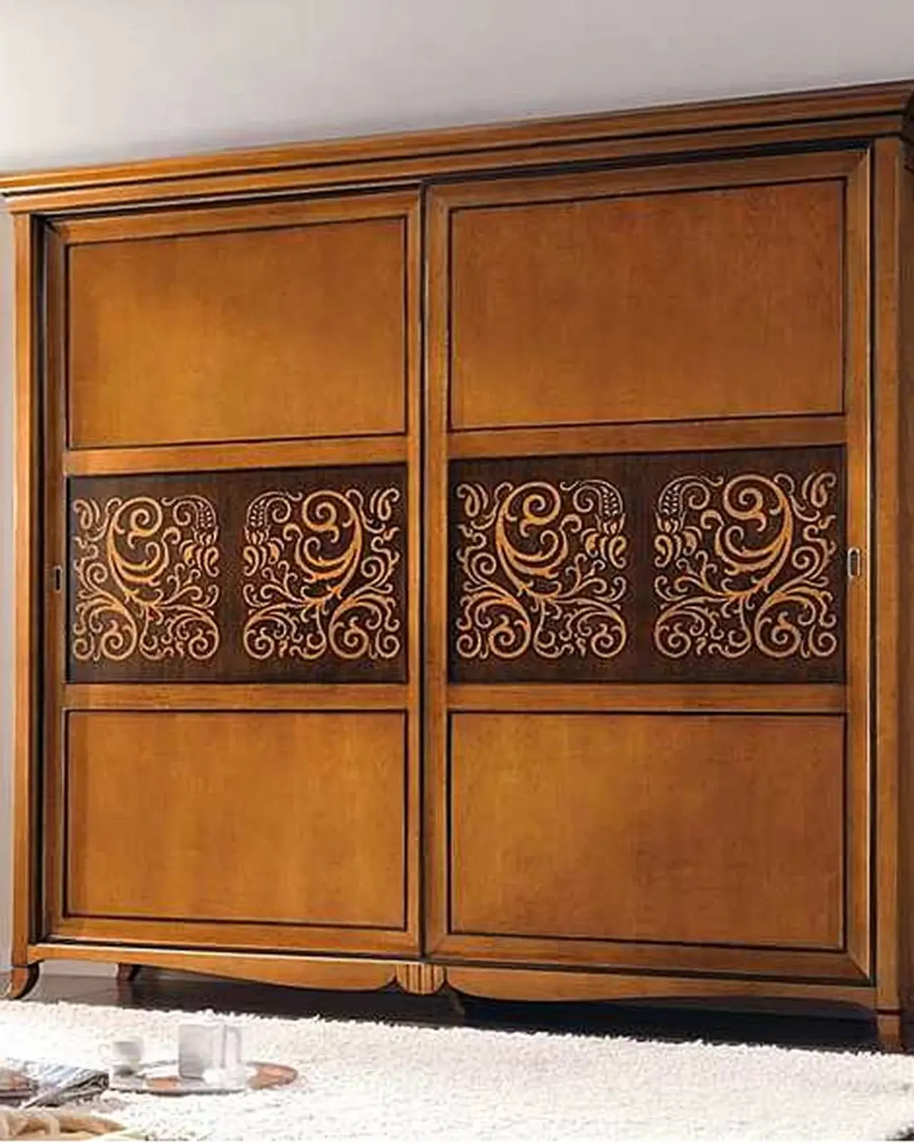 New Deco Wardrobe, Natural Bicolor – hand-carved wood panel detail, Francesco Pasi New Decò