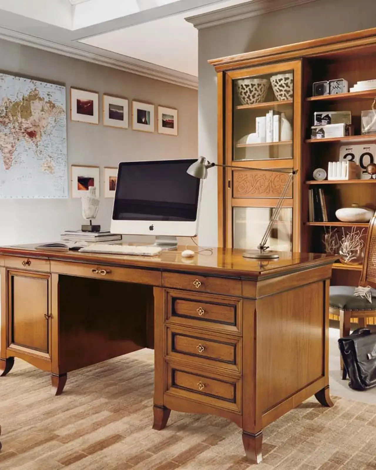 New Deco Desk, Leather Top by Francesco Pasi, Italian art deco furniture for the living room