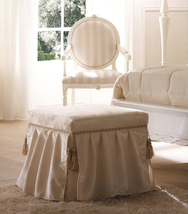 Classic de luxe bedroom furniture Charme 4