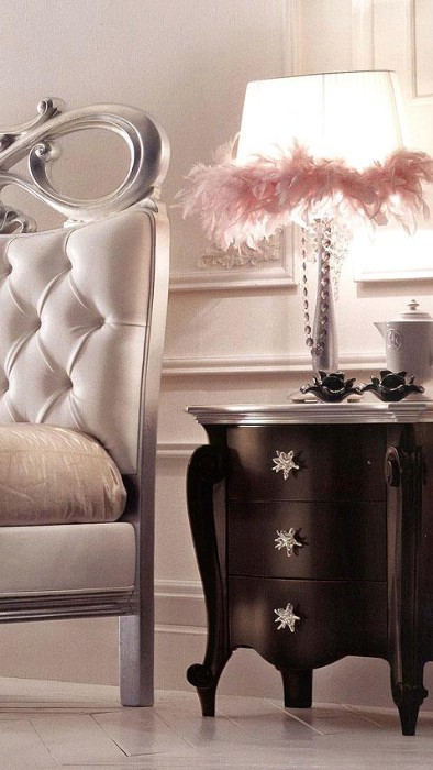 Classic luxury bedroom furniture Charlotte Silver 3