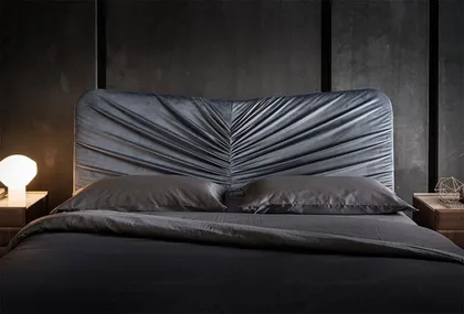 Letto imbottito per camera da letto Dama Dallagnese