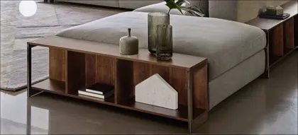 URBAN END TABLE