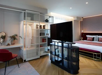 Bedroom set, exclusive furniture
